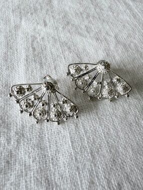 NWOT Sterling Silver Fan-Style Filigree Stud Earrings